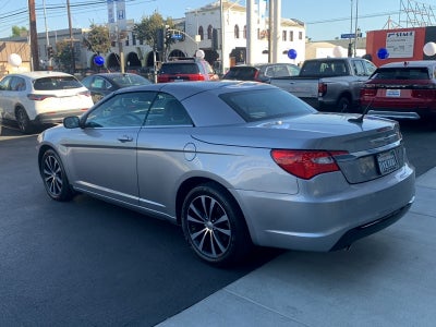 2013 Chrysler 200 Base