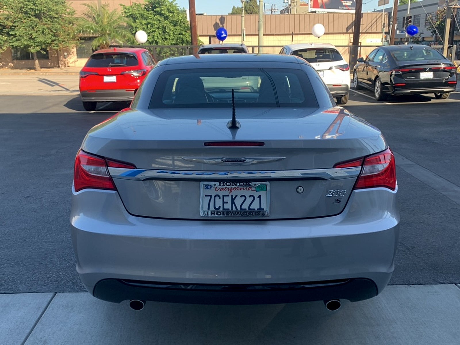 2013 Chrysler 200 Base