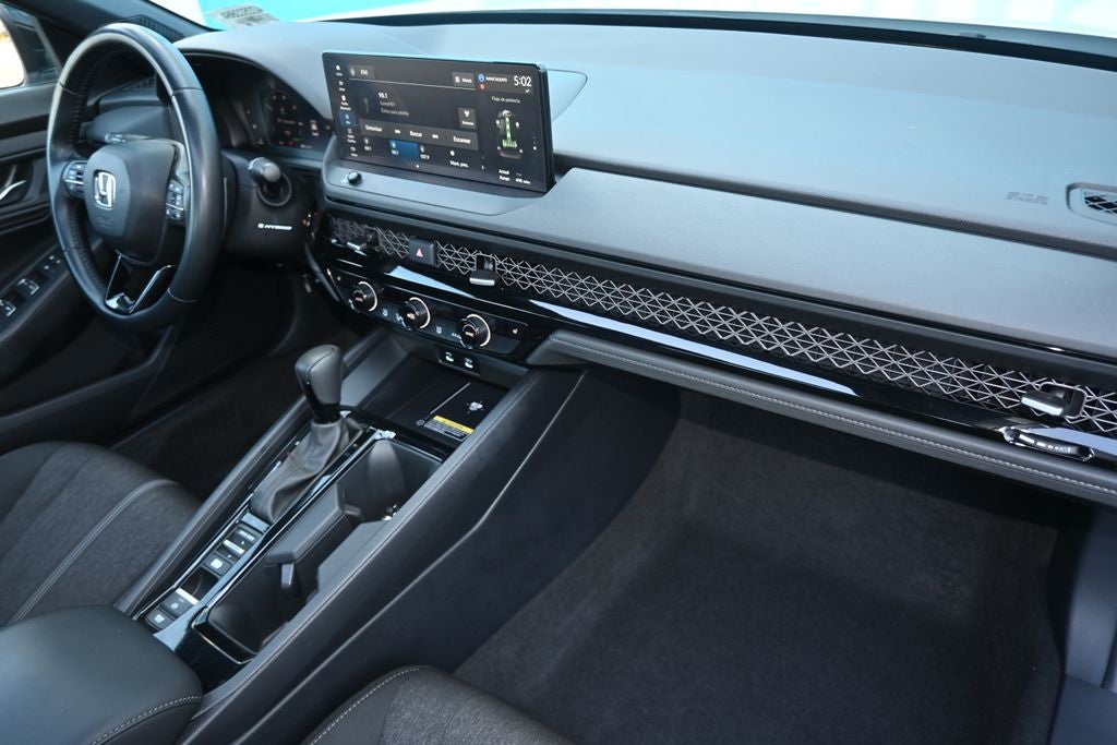 2025 Honda Accord Hybrid Sport - Photo 17