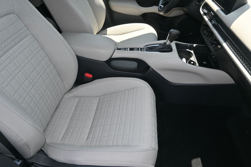 2027 Honda HR-V LX