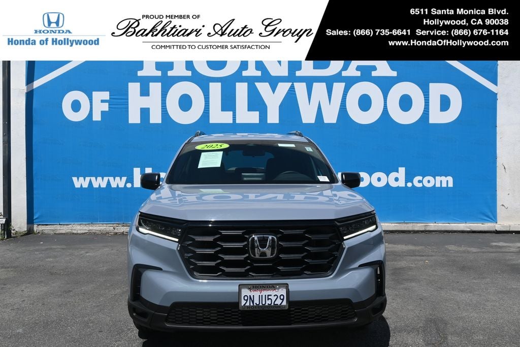 2025 Honda Pilot Sport 2WD's photo