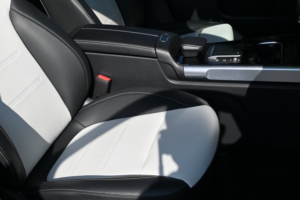 2022 Mercedes-Benz GLB GLB 250