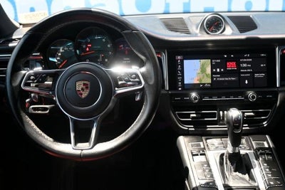 2020 Porsche Macan Base